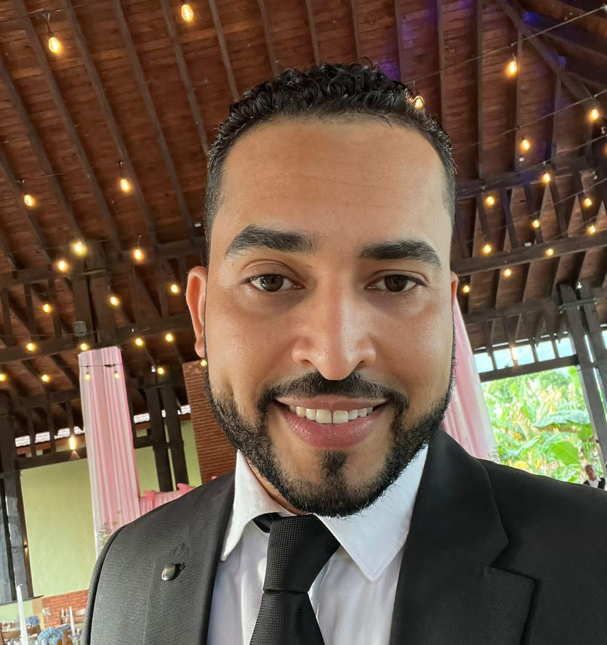 Leison Guerrero: joven que anuló licitación de alcaldía de Jarabacoa, querellado por difamación
