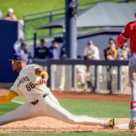 Suman 10 los peloteros cubanos que declinan integrar el equipo al Clásico