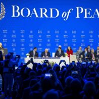 El presidente indonesio viaja a Washington para asistir a la reunión de la Junta de Paz