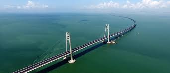 Al menos dos muertos y tres desaparecidos por el derrumbe de un puente en el este de China