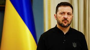 Zelenskyy dice que Putin "no ha quebrado" a los ucranianos al conmemorar los 4 años de la invasión total de Rusia