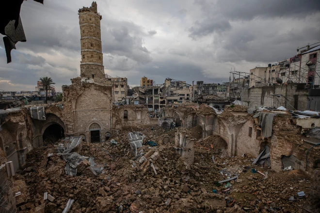 Palestinos buscan rescatar la historia de Gaza de las ruinas de la ofensiva militar de Israel