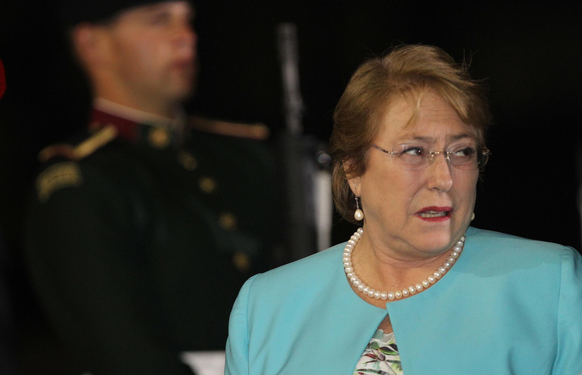 Chile inscribe candidatura de Bachelet para dirigir ONU y anuncia apoyo de México y Brasil