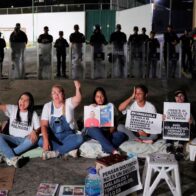 Familiares de presos políticos cumplen 24 horas en huelga de hambre en Caracas
