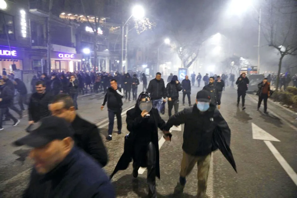 Al menos 18 detenidos en Albania tras los disturbios en la protesta de la oposición