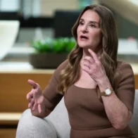 Melinda French Gates dice que su exesposo Bill Gates tiene preguntas que responder sobre sus vínculos con Epstein