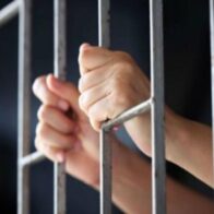 Dictan tres meses de prisión preventiva contra empleado municipal acusado de abuso sexual en Barahona