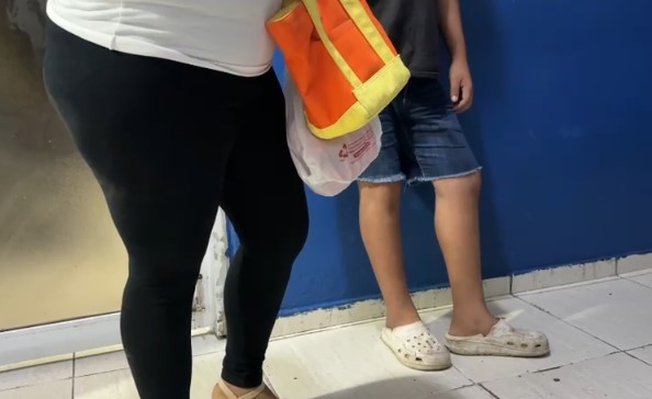 Madre entrega voluntariamente a su hijo de 13 años tras robo en SFM