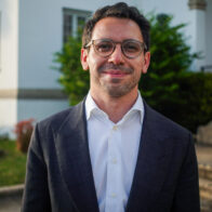 Candidato a gobernador de Florida denuncia que incendiaron su casa en ataque político