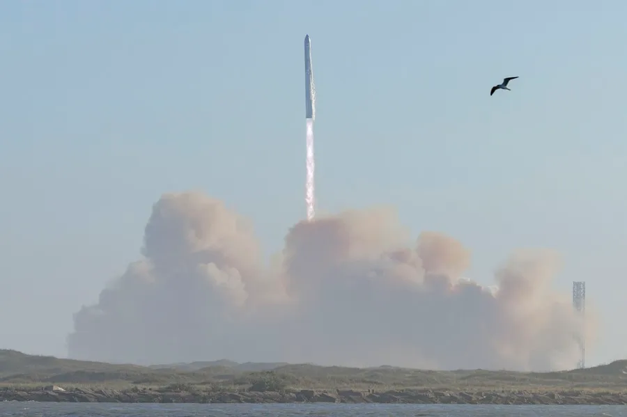 EE.UU. aprueba hasta 44 lanzamientos anuales del enorme cohete Starship desde Florida