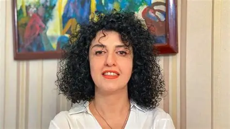 Irán condena a la ganadora del Nobel Narges Mohammadi a 7 años más de prisión