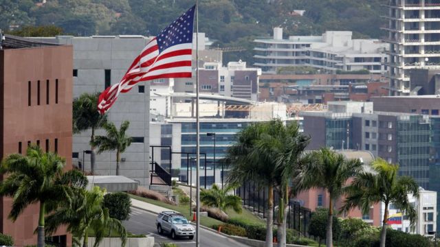 Estados Unidos reanuda oficialmente las operaciones de su Embajada en Venezuela