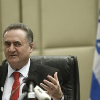 El Ejército israelí anuncia una "oleada de ataques" en el sur del Líbano
