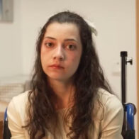 Joven española recibe eutanasia tras larga batalla legal con su padre