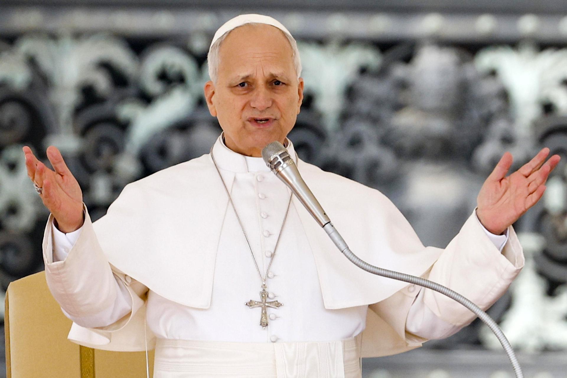 El papa pide que cesen las bombas en Oriente Medio y teme que la guerra se extienda más