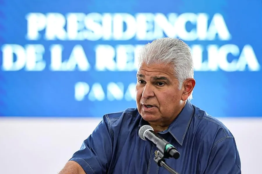 Presidente de Panamá impulsa unos proyectos energéticos y logísticos en la cumbre de Miami