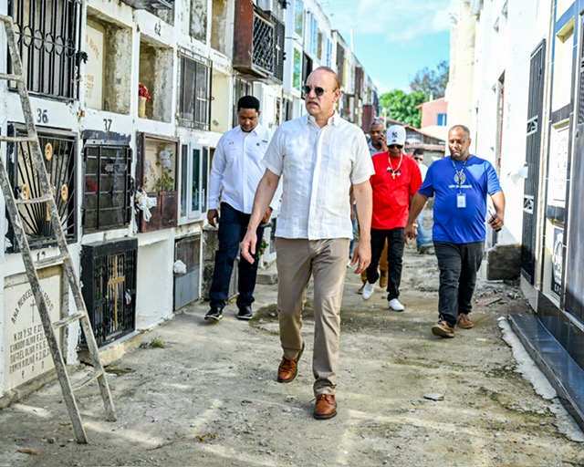 Alcalde supervisa obras en La Yagüita, Las Charcas y Bella Vista