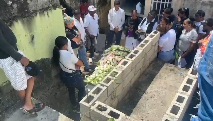 Embajadora de EEUU presenta en la DNCD al nuevo agregado interino de la DEA en RD