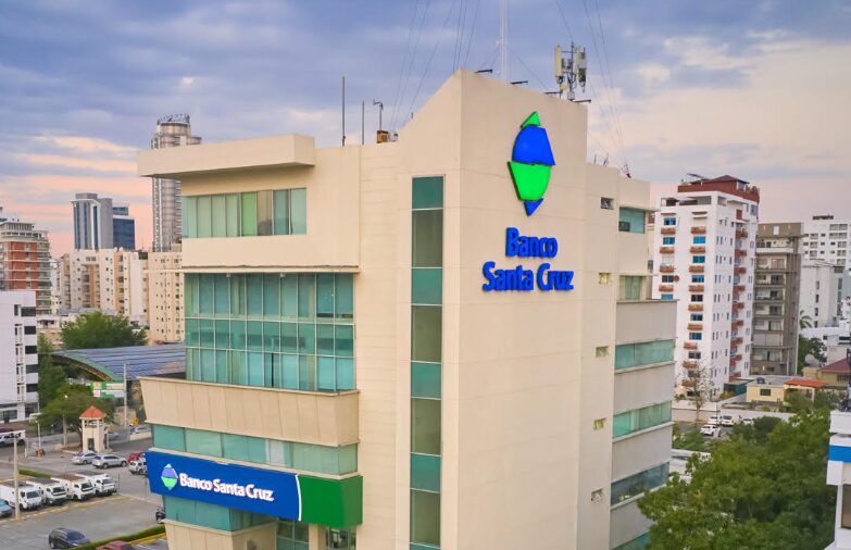 Sede del Banco Santa Cruz.