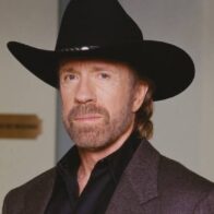 Chuck Norris, leyenda del cine de acción y excampeón de kárate, fallece a los 86 años