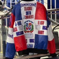 Santiago Matías adquiere la “chaqueta del flow” del Clásico Mundial de Béisbol 2026