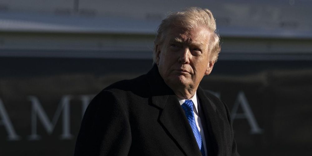 Trump recibe a diario un resumen en vídeo de los bombardeos de EE.UU. en Irán, según NBC