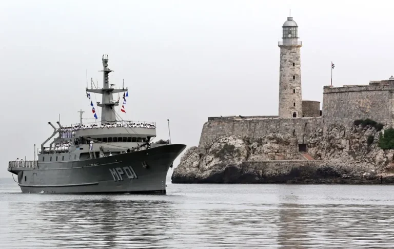 México envía un cuarto barco con ayuda humanitaria a Cuba