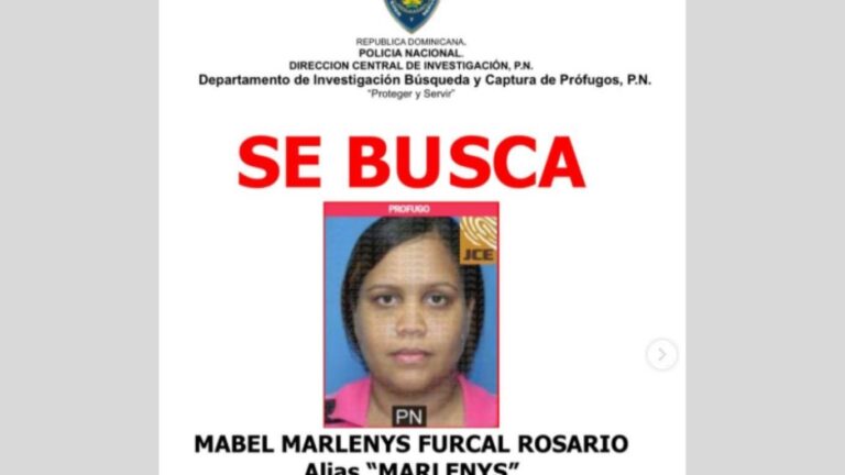 Policía Nacional exhorta a cuatro prófugos a entregarse por presunta asociación criminal y delitos de alta tecnología
