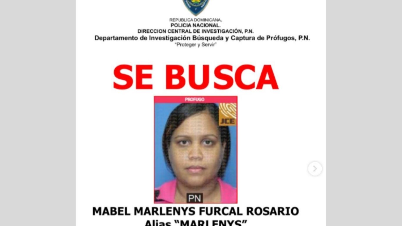 Policía Nacional exhorta a cuatro prófugos a entregarse por presunta asociación criminal y delitos de alta tecnología