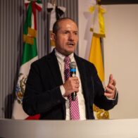 Anuncian conferencia para abordar la crisis de identidad en los jóvenes y las familias