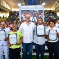 Abinader entrega 2,315 títulos de propiedad en San Pedro de Macorís
