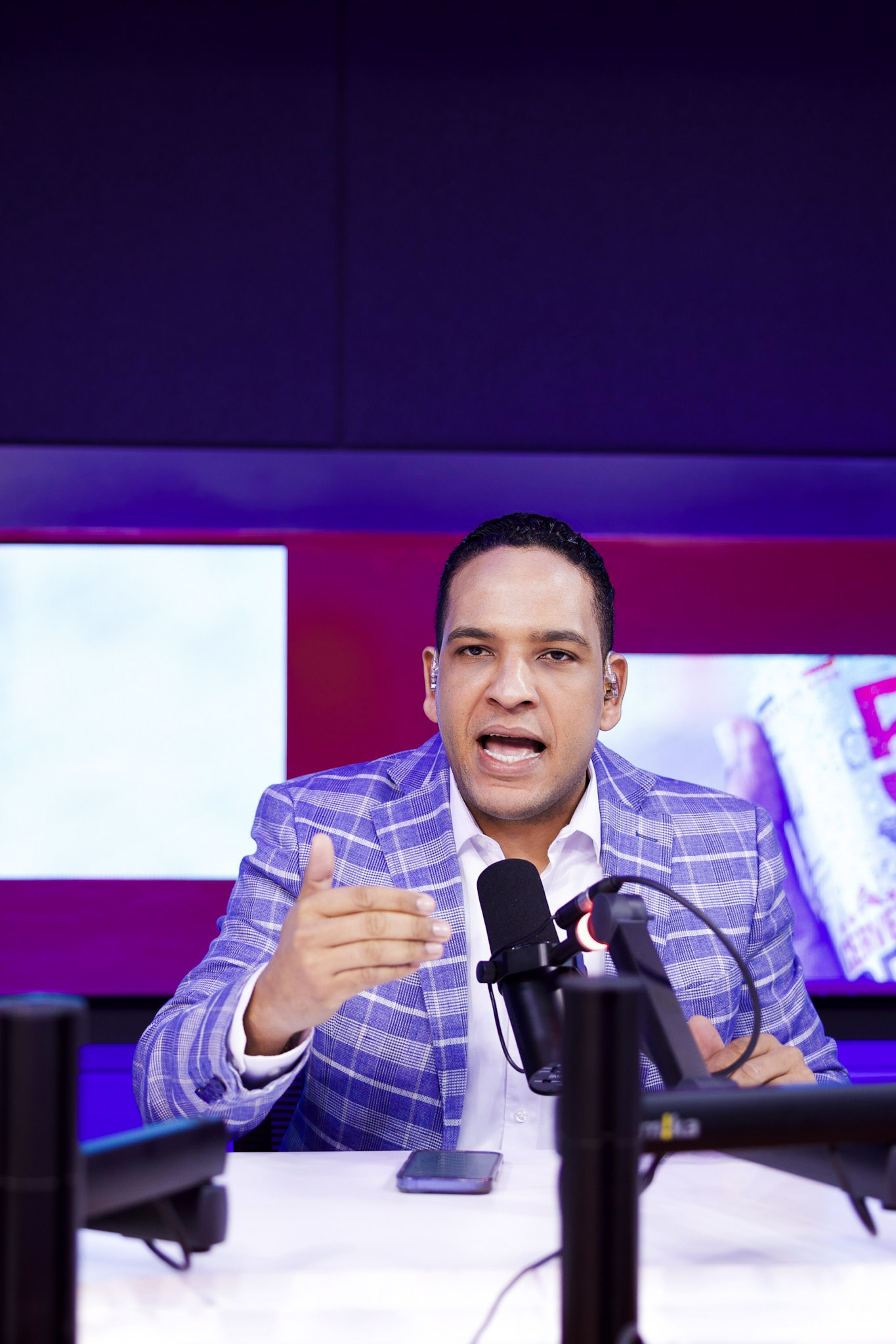 Hansel García explota contra empresas tras muerte de policía y seguridad: "Se pudo evitar"