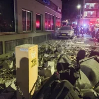 Irán ataca Tel Aviv en respuesta al asesinato del número dos del régimen, Ali Lariyani