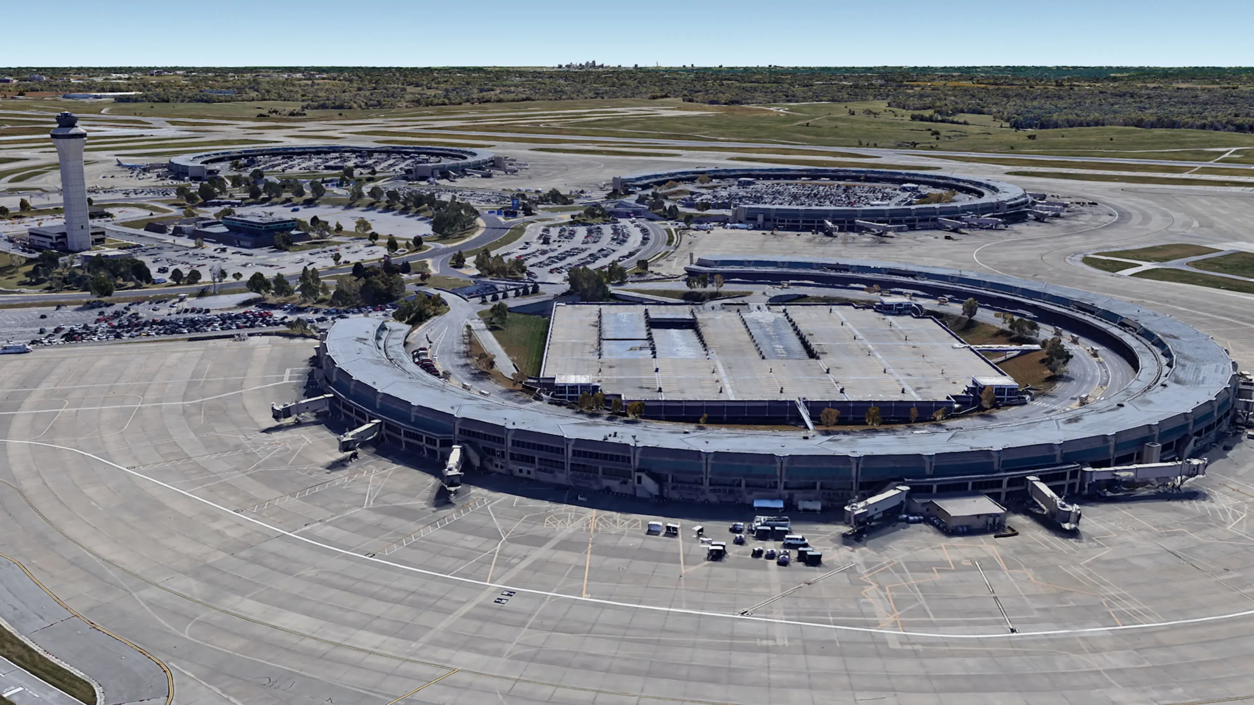 Reabre Aeropuerto de Kansas City tras evacuación de emergencia