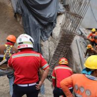 Guatemala, un fallecido y varios soterrados tras derrumbe en construcción