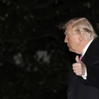 Trump comparte video de ataque militar masivo sin detallar ubicación
