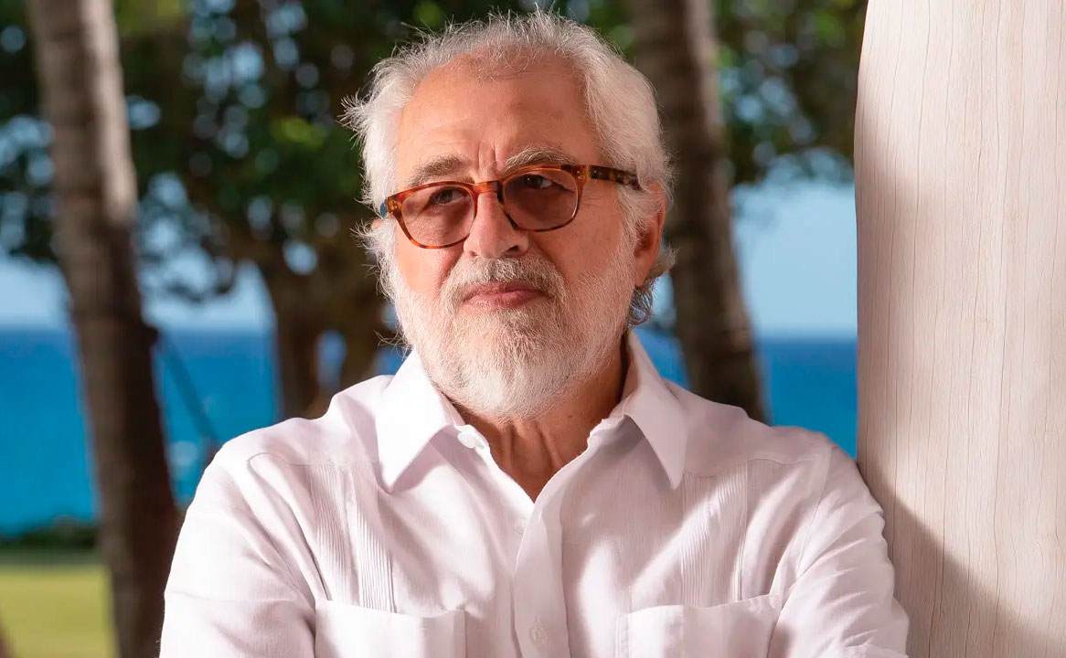 Presidente y CEO, del Consorcio Energético Punta Cana - Macao (CEPM), Rolando González Búnster.