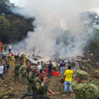 Sube a 34 el número de militares colombianos muertos en accidente de un avión Hércules