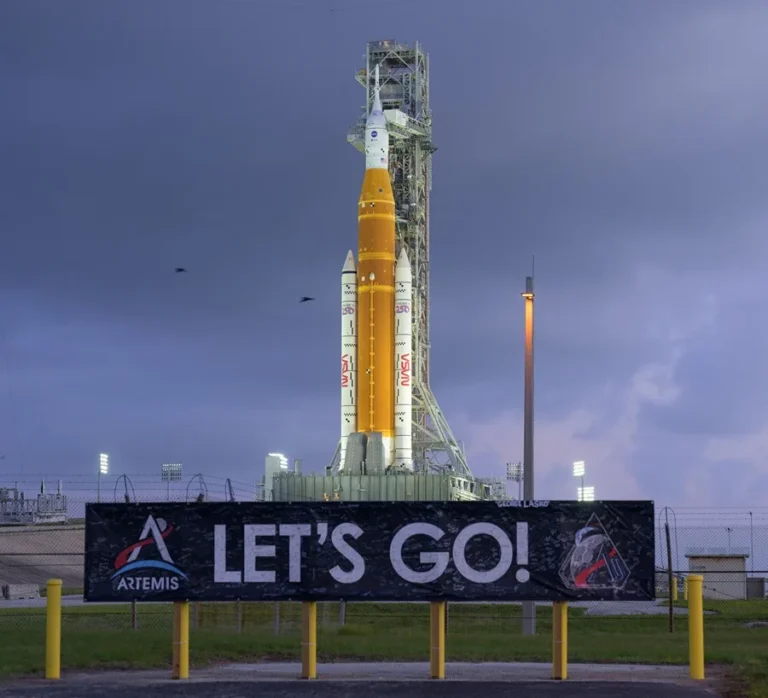 Todo listo para el lanzamiento de Artemis II, el regreso del ser humano a la órbita lunar