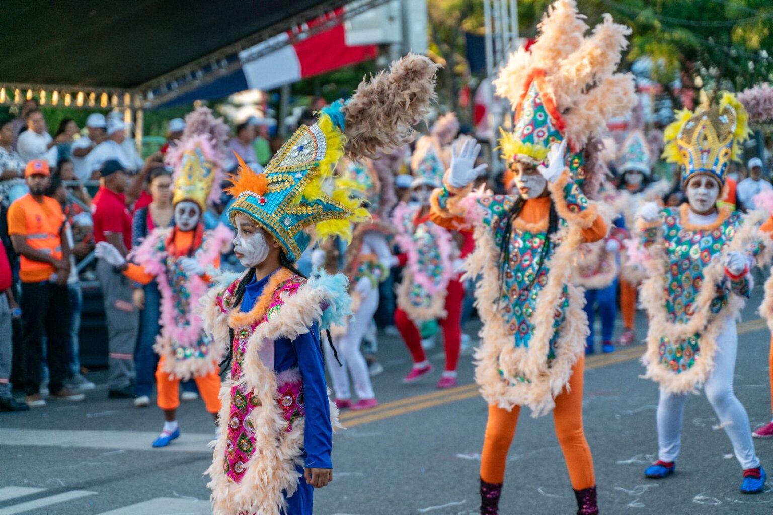 Alcaldía de Santo Domingo Este anuncia el Desfile Cultural Municipal 2026