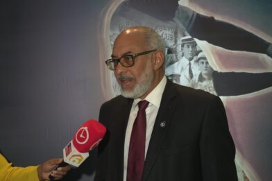 Persio Maldonado presenta quinto documental de El Nuevo Diario dedicado a la historia del béisbol dominicano