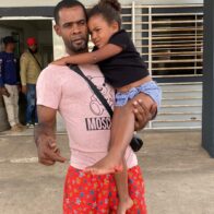 Hombre resulta herido de bala durante operativo del DICRIM en Las Flores; una niña de cuatro años también fue alcanzada