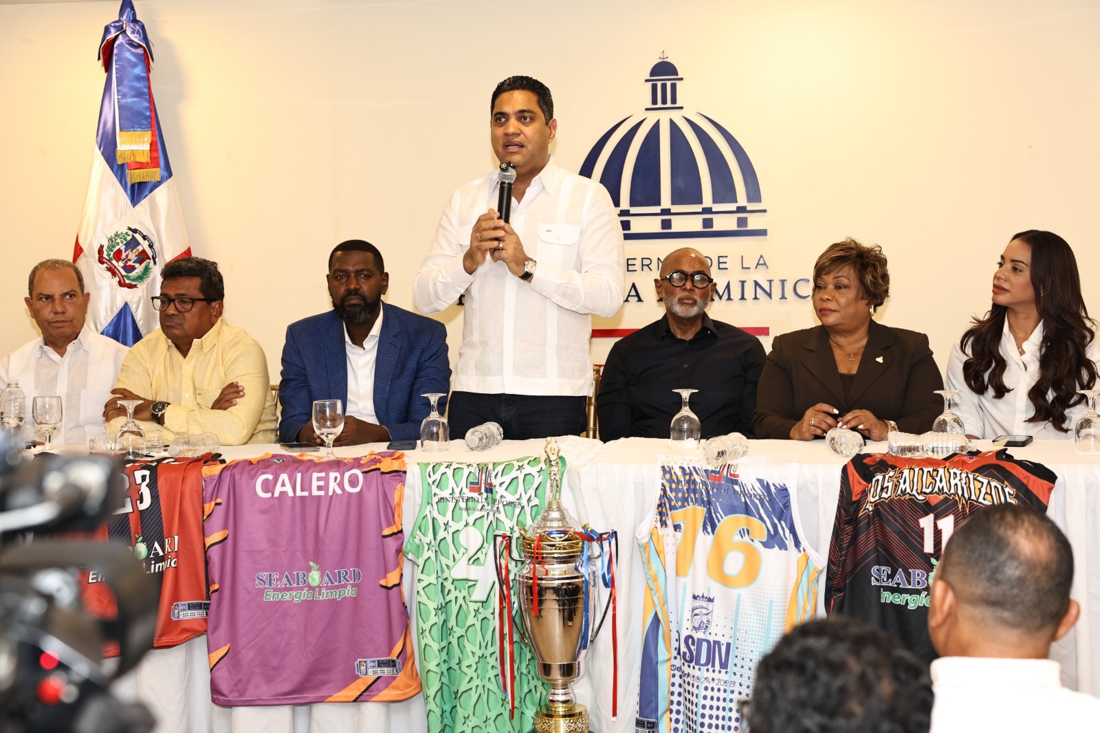 Kelvin Cruz duplica aporte económico al TBS Santo Domingo 2026 y destina RD$2 millones al torneo