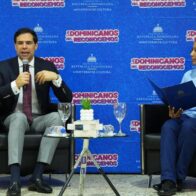 Cultura y Distrito 14-04 realizan encuentro “El Poder de las Buenas Palabras” en Samaná
