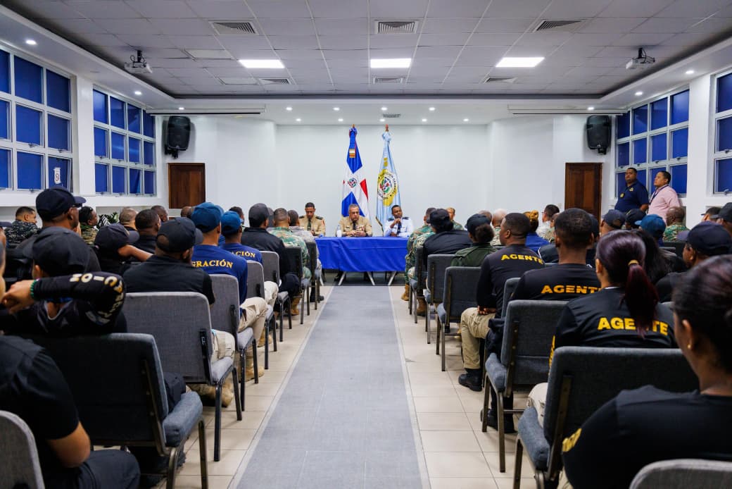 Director de Migración exhorta a agentes de interdicción a actuar apegados a la ley durante operativos