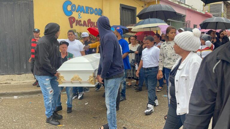 Muere carpintero tras ser embestido por un tractor en Navarrete; familia exige justicia