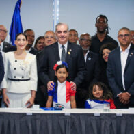 Abinader se reúne con dominicanos en Chile y resalta oportunidades que se abren por buenas relaciones con Kast