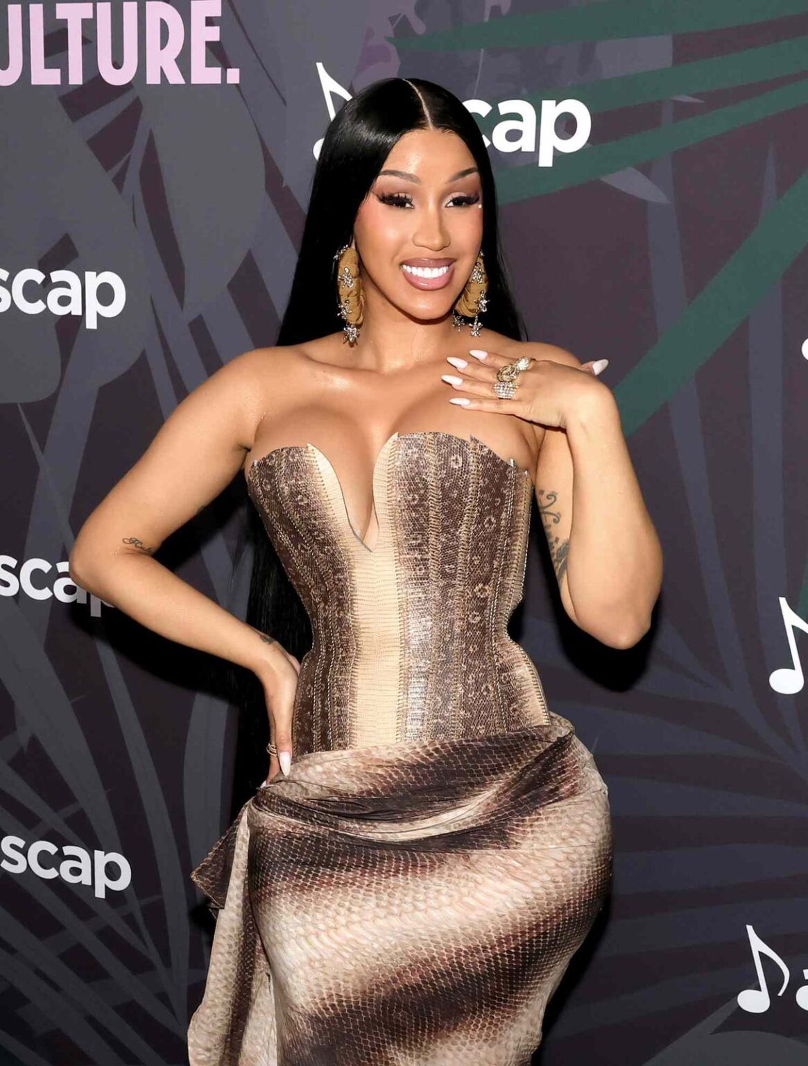 Cardi B celebra la victoria de RD ante Venezuela: “Le dieron su mangú con todas las cebollas”