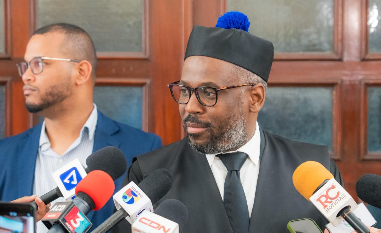 Wilson Camacho califica de “repugnante e inaceptable” caso de corrupción ligado al fiscal Aurelio Alcántara