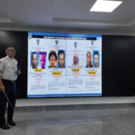 Policía identifica a varios prófugos por asalto a joyería Popi Oro y les pide entregarse